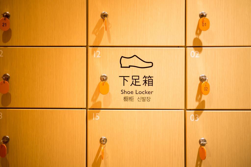Nishitetsu Hotel Croom Hakata Фукуока Экстерьер фото